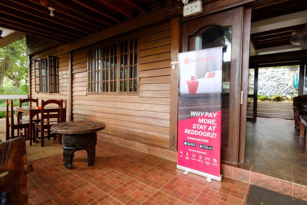 Reddoorz Premium @ Abueg Road Extension Puerto Princesa ภายนอก รูปภาพ