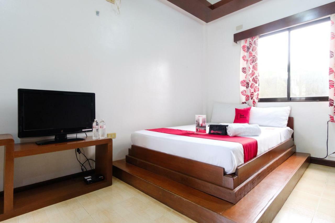 Reddoorz Premium @ Abueg Road Extension Puerto Princesa ภายนอก รูปภาพ