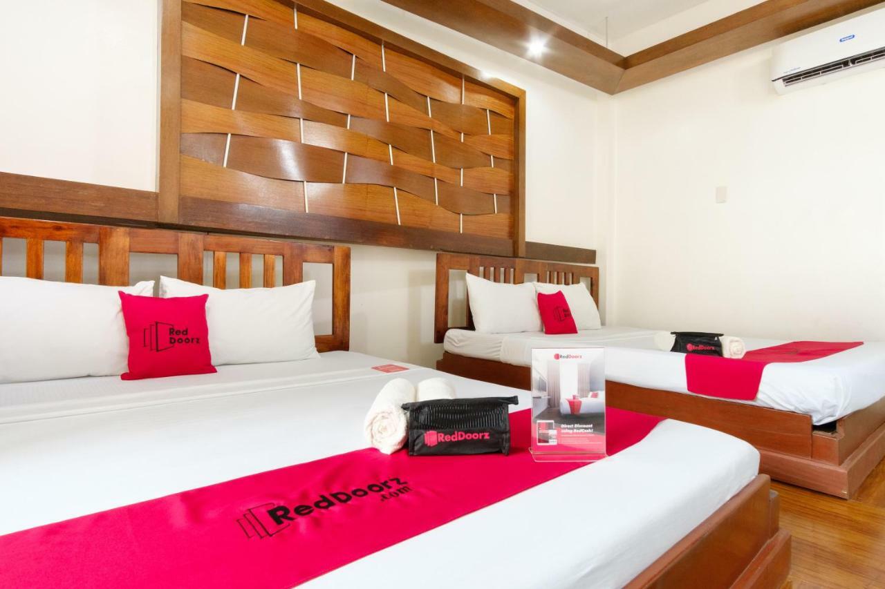 Reddoorz Premium @ Abueg Road Extension Puerto Princesa ภายนอก รูปภาพ