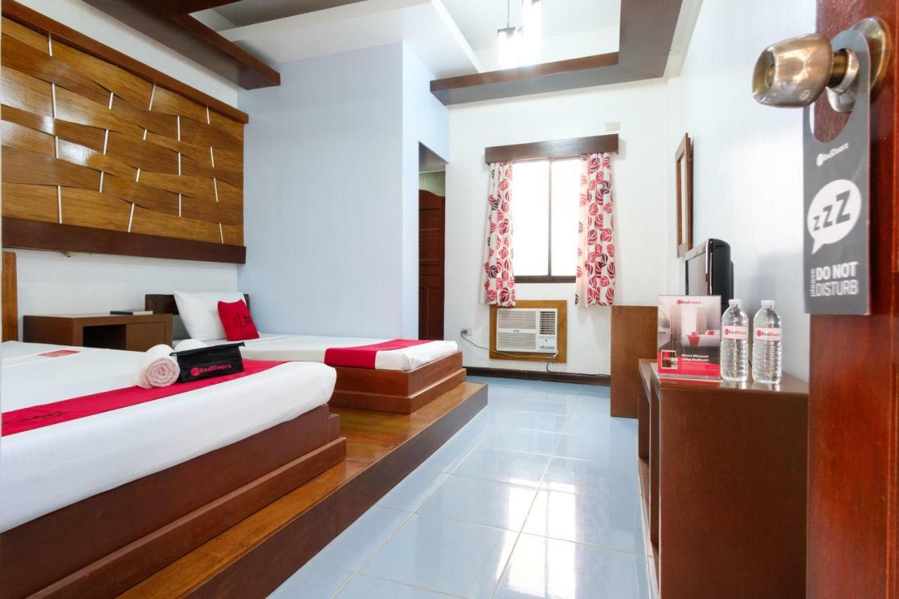Reddoorz Premium @ Abueg Road Extension Puerto Princesa ภายนอก รูปภาพ
