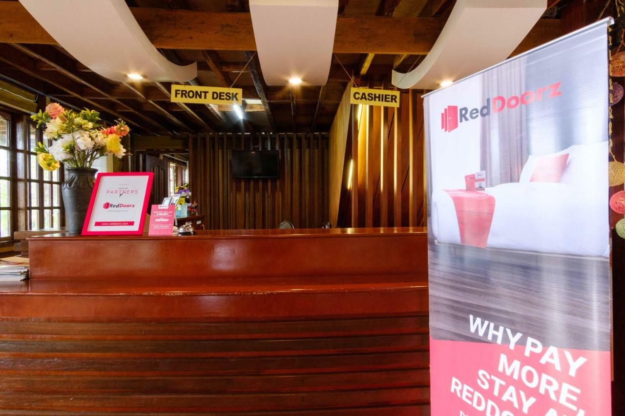 Reddoorz Premium @ Abueg Road Extension Puerto Princesa ภายนอก รูปภาพ