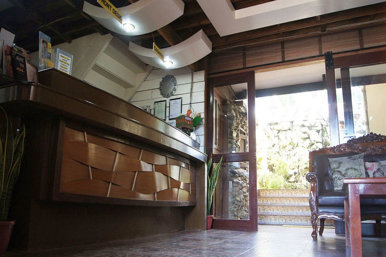 Reddoorz Premium @ Abueg Road Extension Puerto Princesa ภายนอก รูปภาพ